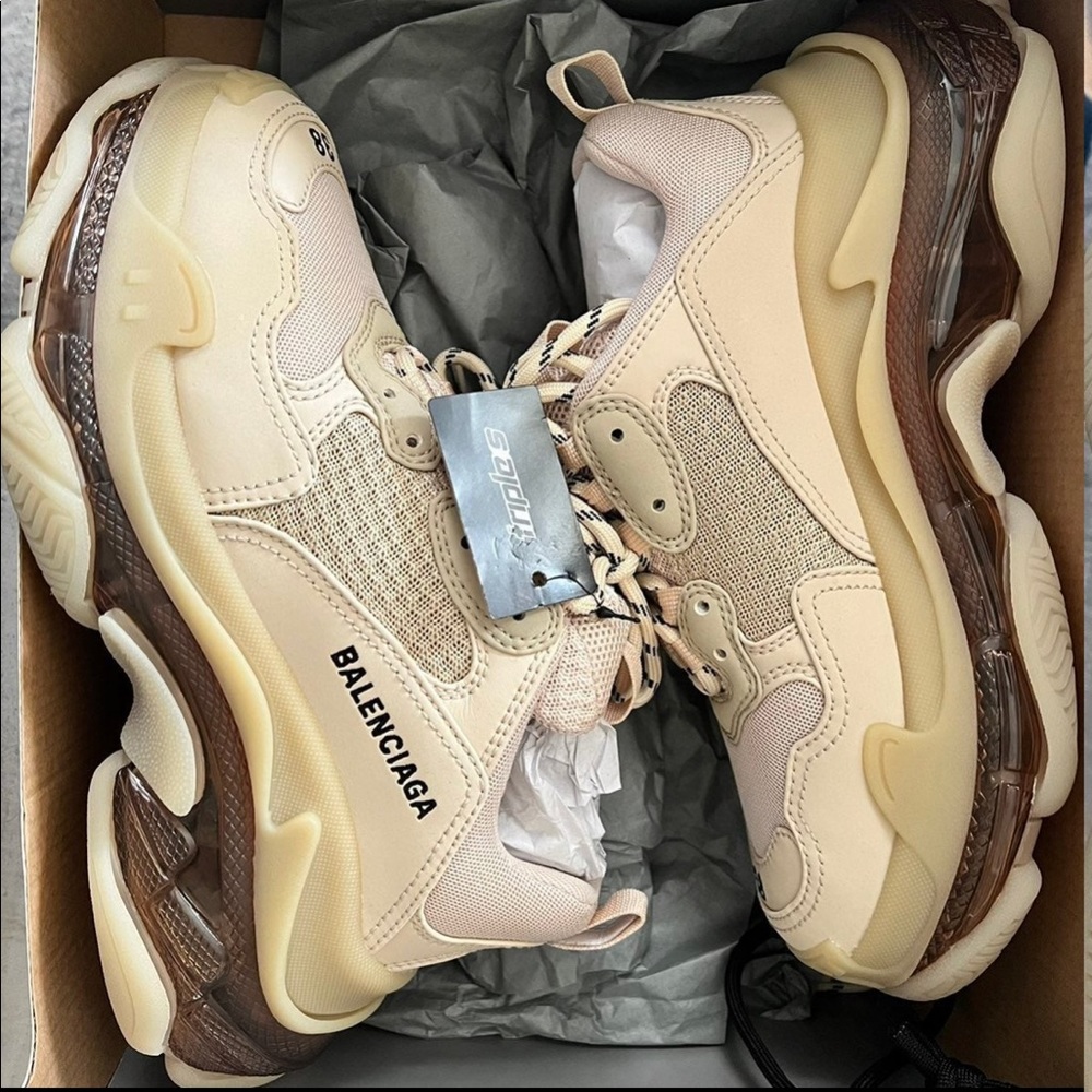 Balenciaga Triple S Sneaker Beige 38 Women